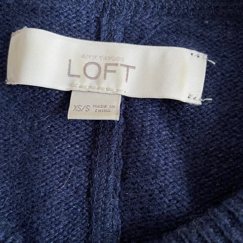 Loft navy short sleeve sweater - Picture 3 of 3
